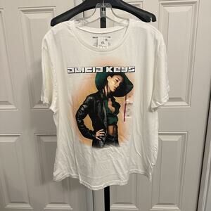 Alicia Keys Concert Shirt Woman’s White Cream T-Shirt Size XXL 2XL
